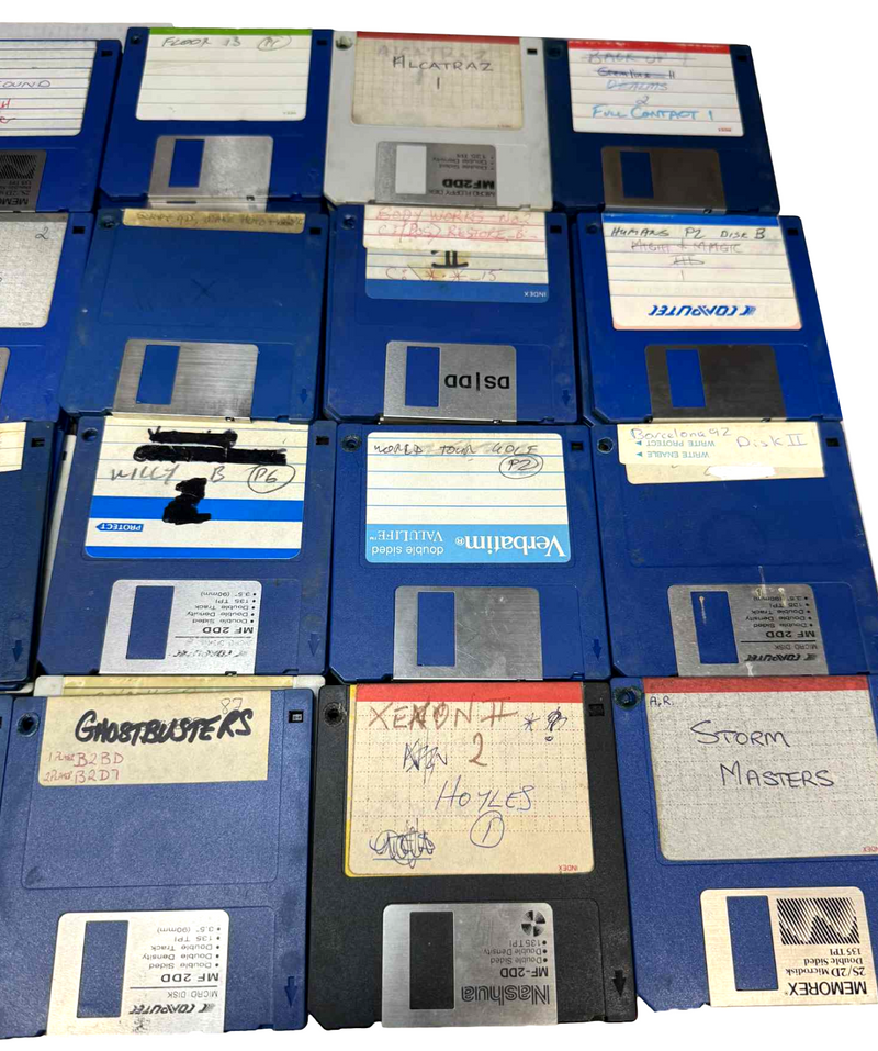 190 X Mixed DD 3.5 Floppy Amiga Double Density - Untested, Holes Burnt on Left1