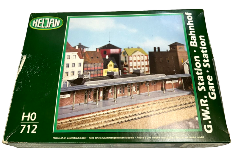 5 X New in Box HO Train Buliding Kits