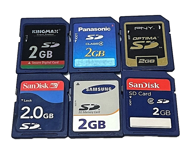 Ramdom SD Secure Digital Memory Cards SD Nintendo 3DS DSi Camera Sandisk Lexar (Preowned)